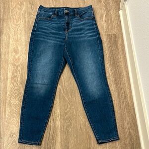 American Eagle Outfitters - Curvy Hi-Rise Jeggings